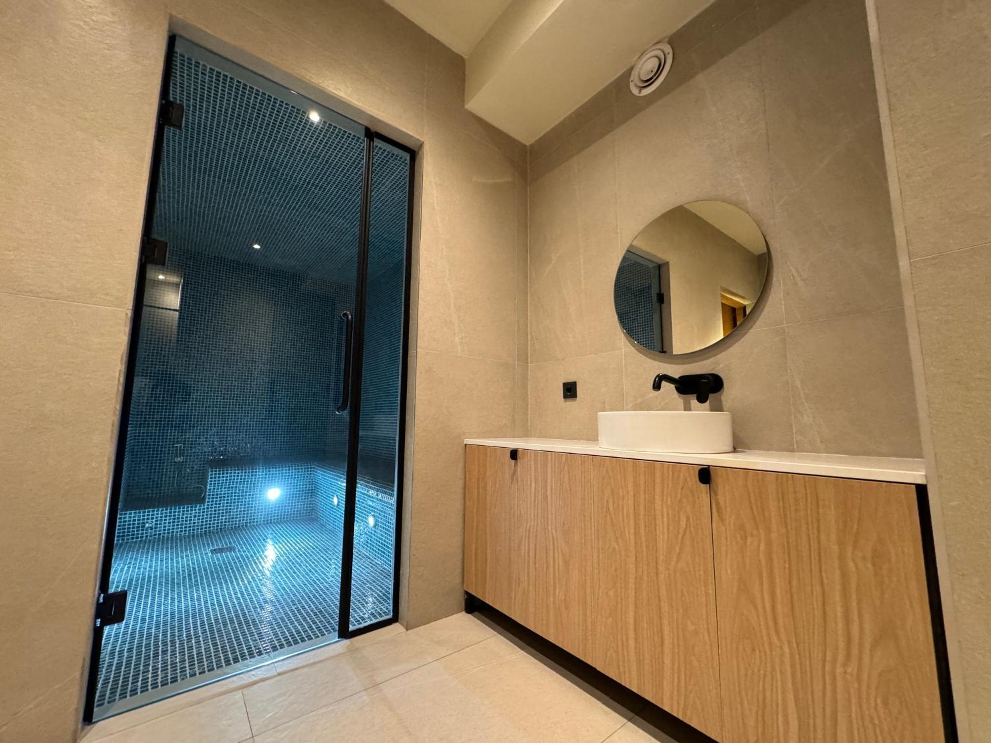 Tbilisi Edition - Design Hotel & Private Spa Exterior foto